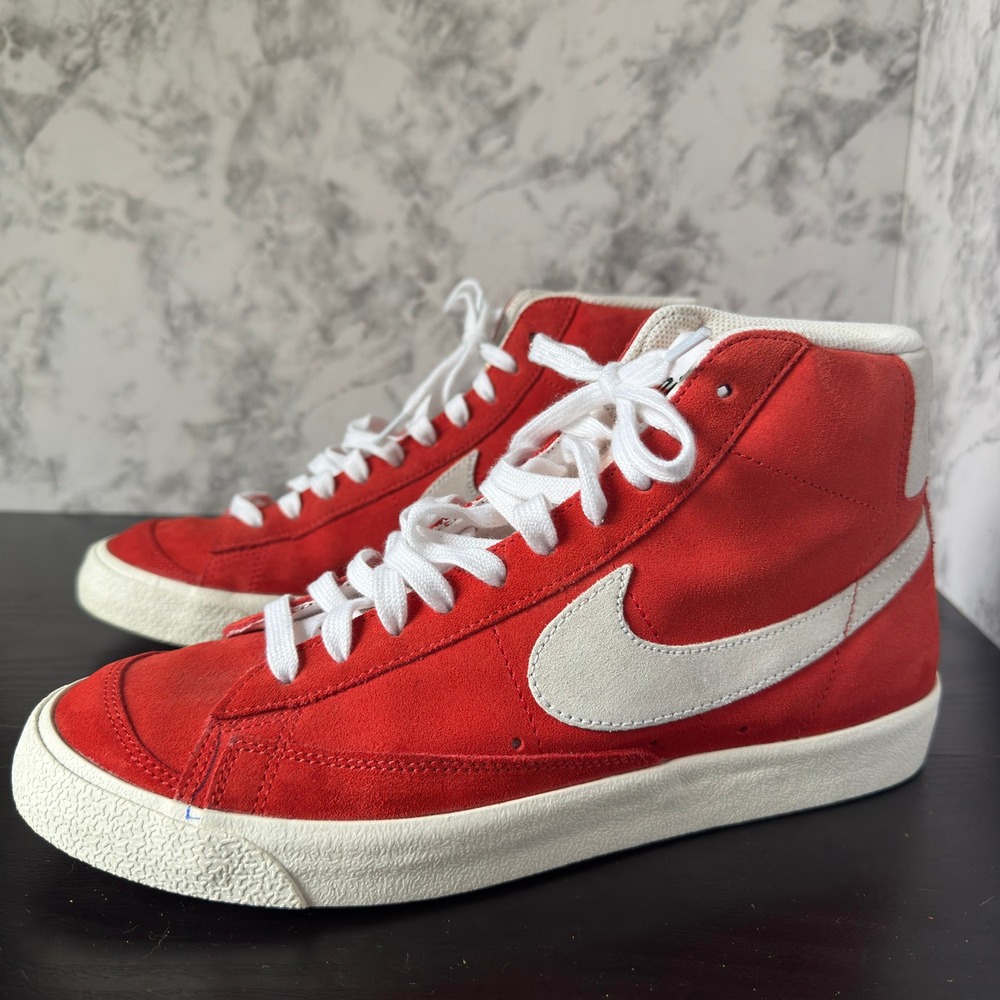 Nike Blazer Mid '77  Suede Sneakers Mens Size 9 Retro Shoes